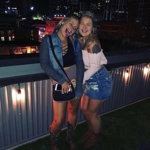 Meet your Posher, Leesa